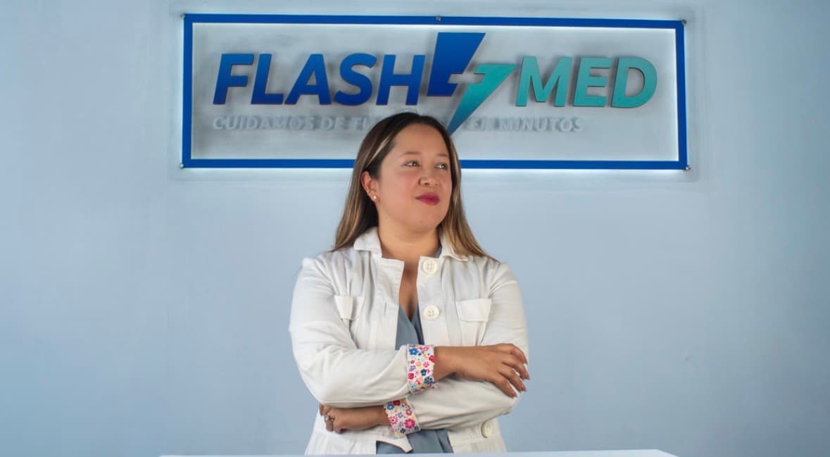 Especialista de FlashMed para estudios de especialidad a domicilio en Quito